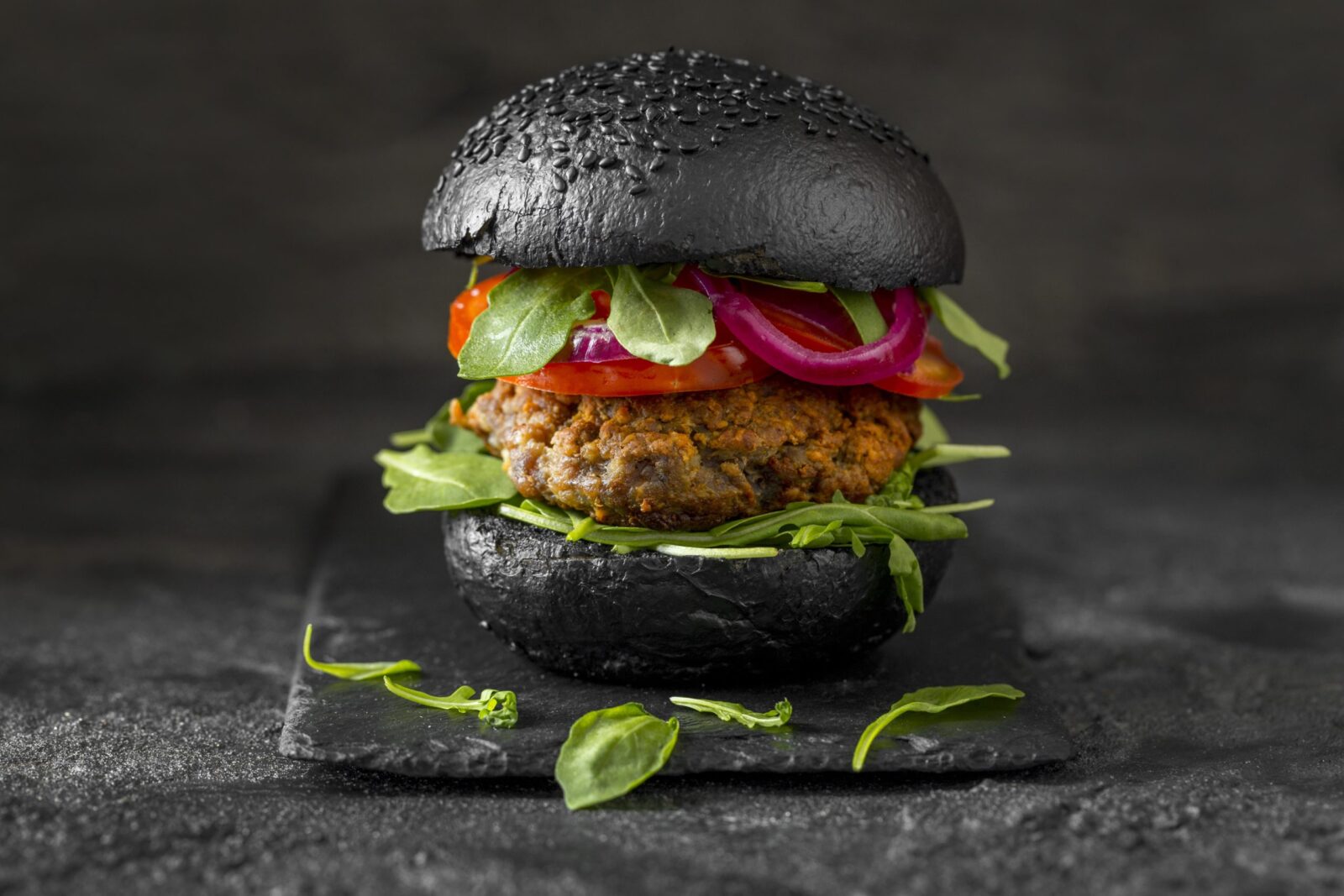 Vegetarischer Burger Schwarz Black Burger Manuka Honigpulver und Schokolade